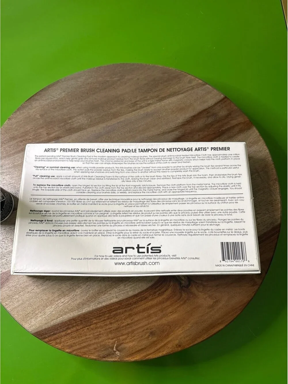 Artis Premier Brush Cleaning Pad